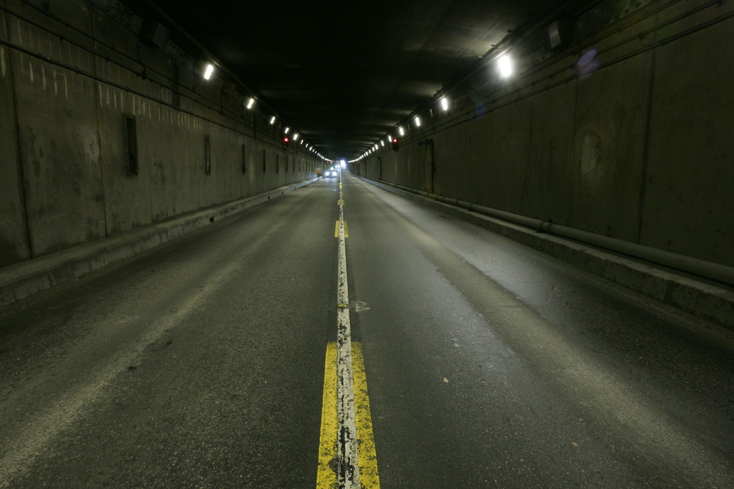 George Massey Tunnel - Empty Tunnel